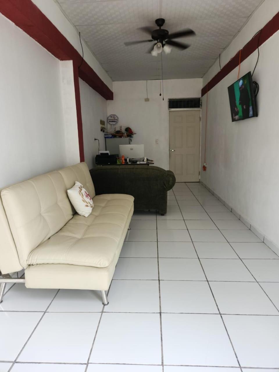 Aparta Hotel Palmerola Comayagua Zewnętrze zdjęcie